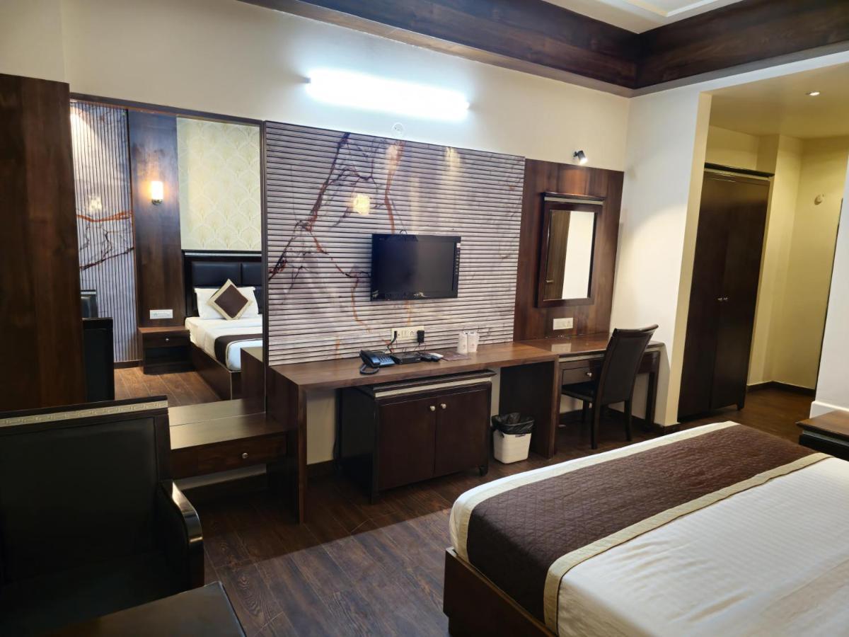 Hotel Prime Safari Dzsaipur Kültér fotó