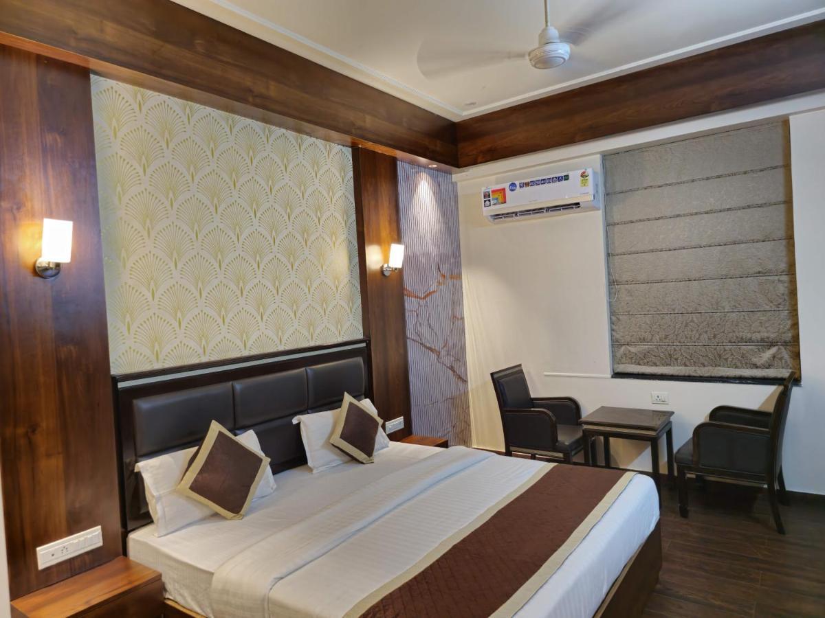 Hotel Prime Safari Dzsaipur Kültér fotó